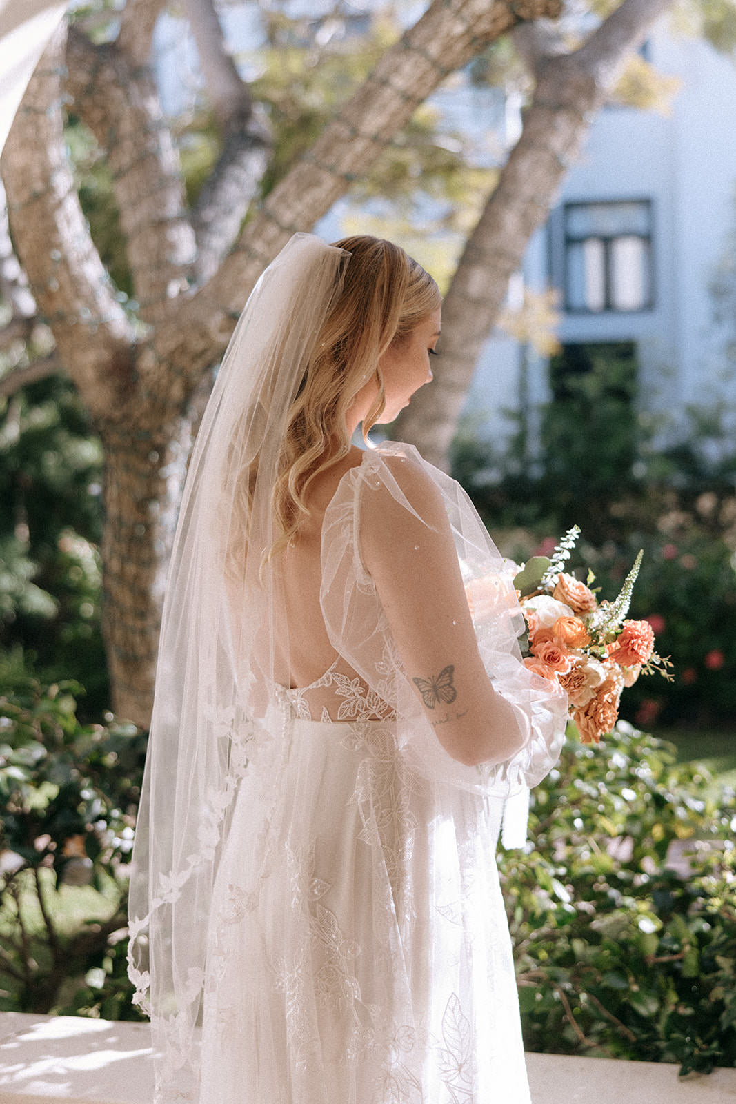 Off white bridal veils hotsell